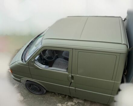 Зеленый Фольксваген Transporter, объемом двигателя 2.4 л и пробегом 240 тыс. км за 3600 $, фото 1 на Automoto.ua