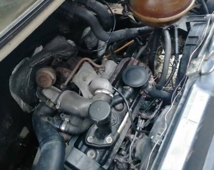 Зеленый Фольксваген Transporter, объемом двигателя 1.9 л и пробегом 250 тыс. км за 3086 $, фото 1 на Automoto.ua