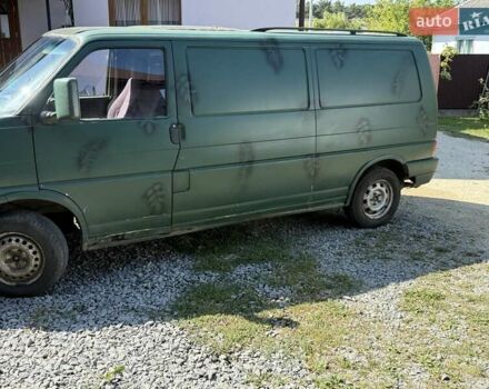 Зеленый Фольксваген Transporter, объемом двигателя 2.4 л и пробегом 400 тыс. км за 2000 $, фото 4 на Automoto.ua