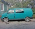Зелений Фольксваген Transporter, об'ємом двигуна 2.4 л та пробігом 658 тис. км за 3500 $, фото 2 на Automoto.ua