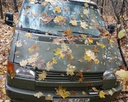 Зеленый Фольксваген Transporter, объемом двигателя 2.4 л и пробегом 3 тыс. км за 1076 $, фото 3 на Automoto.ua