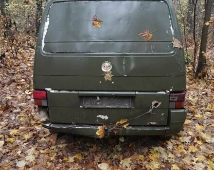 Зеленый Фольксваген Transporter, объемом двигателя 2.4 л и пробегом 3 тыс. км за 1076 $, фото 1 на Automoto.ua