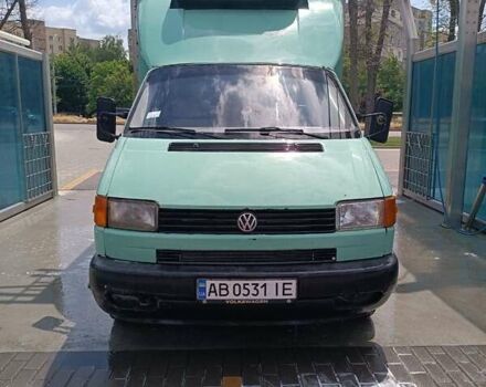 Зелений Фольксваген Transporter, об'ємом двигуна 2.4 л та пробігом 440 тис. км за 4100 $, фото 1 на Automoto.ua
