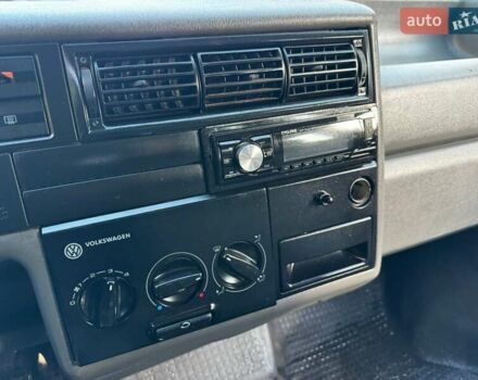 Зеленый Фольксваген Transporter, объемом двигателя 2.4 л и пробегом 600 тыс. км за 3200 $, фото 10 на Automoto.ua
