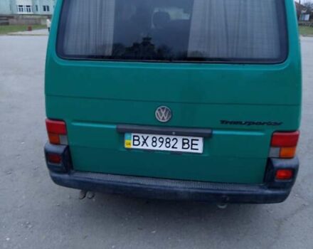 Зелений Фольксваген Transporter, об'ємом двигуна 1.9 л та пробігом 320 тис. км за 6800 $, фото 6 на Automoto.ua