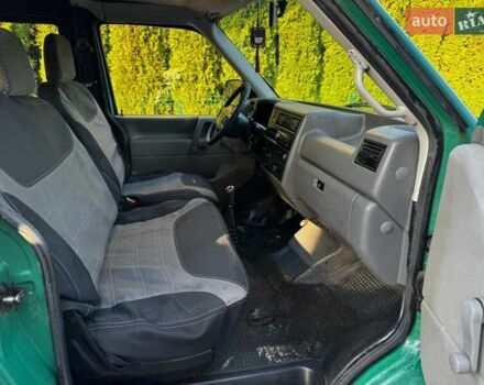 Зеленый Фольксваген Transporter, объемом двигателя 2.4 л и пробегом 600 тыс. км за 3200 $, фото 11 на Automoto.ua
