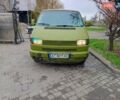 Зеленый Фольксваген Transporter, объемом двигателя 2.46 л и пробегом 280 тыс. км за 3200 $, фото 1 на Automoto.ua
