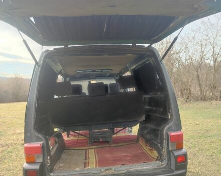 Зеленый Фольксваген Transporter, объемом двигателя 2.4 л и пробегом 370 тыс. км за 6800 $, фото 12 на Automoto.ua