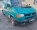 Зеленый Фольксваген Transporter, объемом двигателя 1.9 л и пробегом 400 тыс. км за 2500 $, фото 1 на Automoto.ua