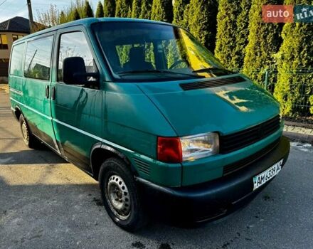Зеленый Фольксваген Transporter, объемом двигателя 2.4 л и пробегом 600 тыс. км за 3200 $, фото 1 на Automoto.ua
