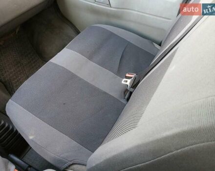 Зелений Фольксваген Transporter, об'ємом двигуна 1.9 л та пробігом 320 тис. км за 6800 $, фото 1 на Automoto.ua