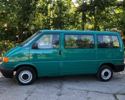 Зеленый Фольксваген Transporter, объемом двигателя 2.5 л и пробегом 268 тыс. км за 2350 $, фото 1 на Automoto.ua