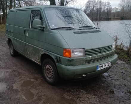 Зеленый Фольксваген Transporter, объемом двигателя 0 л и пробегом 300 тыс. км за 2200 $, фото 1 на Automoto.ua