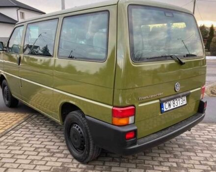 Зеленый Фольксваген Transporter, объемом двигателя 2.5 л и пробегом 275 тыс. км за 2750 $, фото 2 на Automoto.ua