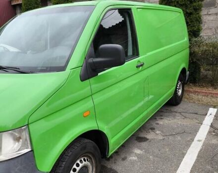 Зеленый Фольксваген Transporter, объемом двигателя 1.9 л и пробегом 303 тыс. км за 7500 $, фото 2 на Automoto.ua