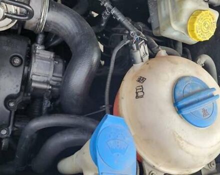 Зеленый Фольксваген Transporter, объемом двигателя 1.9 л и пробегом 340 тыс. км за 9200 $, фото 10 на Automoto.ua