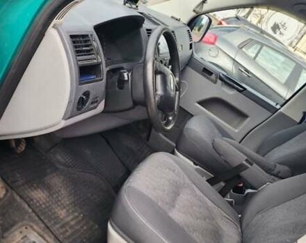 Зеленый Фольксваген Transporter, объемом двигателя 1.9 л и пробегом 340 тыс. км за 9200 $, фото 2 на Automoto.ua