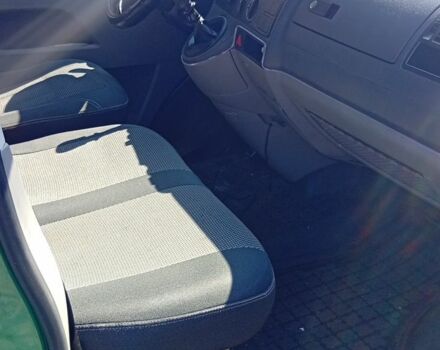 Зеленый Фольксваген Transporter, объемом двигателя 1.9 л и пробегом 390 тыс. км за 6000 $, фото 6 на Automoto.ua