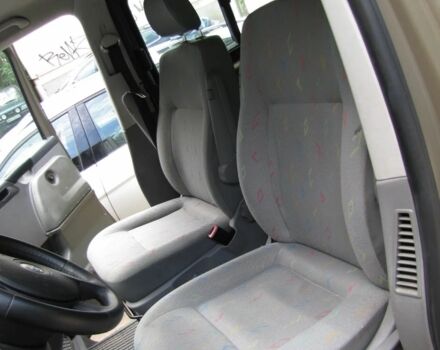 Зеленый Фольксваген Transporter, объемом двигателя 1.9 л и пробегом 196 тыс. км за 3300 $, фото 13 на Automoto.ua