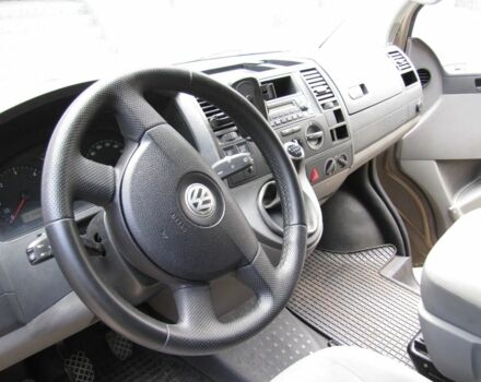 Зеленый Фольксваген Transporter, объемом двигателя 1.9 л и пробегом 196 тыс. км за 3300 $, фото 9 на Automoto.ua