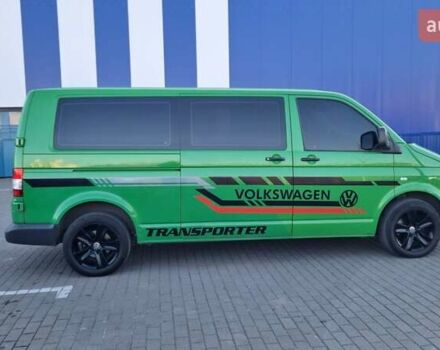 Зеленый Фольксваген Transporter, объемом двигателя 2.5 л и пробегом 285 тыс. км за 10800 $, фото 2 на Automoto.ua