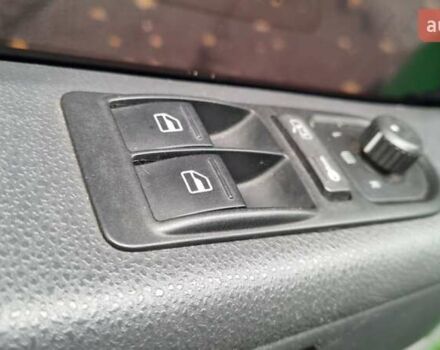 Зеленый Фольксваген Transporter, объемом двигателя 2.5 л и пробегом 285 тыс. км за 10800 $, фото 20 на Automoto.ua