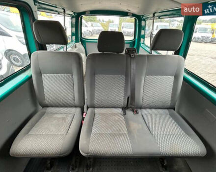 Зелений Фольксваген Transporter, об'ємом двигуна 2 л та пробігом 311 тис. км за 15000 $, фото 22 на Automoto.ua