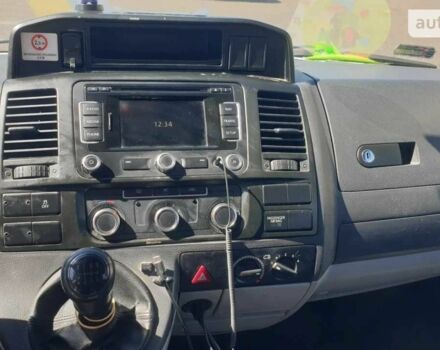 Зелений Фольксваген Transporter, об'ємом двигуна 2 л та пробігом 345 тис. км за 13500 $, фото 11 на Automoto.ua