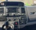 Зелений Фольксваген Transporter, об'ємом двигуна 2 л та пробігом 345 тис. км за 13500 $, фото 11 на Automoto.ua