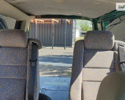 Зелений Фольксваген Transporter, об'ємом двигуна 2 л та пробігом 345 тис. км за 13500 $, фото 13 на Automoto.ua