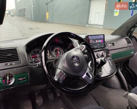 Зеленый Фольксваген Transporter, объемом двигателя 2 л и пробегом 302 тыс. км за 19500 $, фото 17 на Automoto.ua