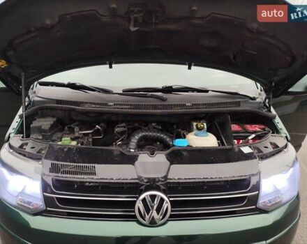 Зеленый Фольксваген Transporter, объемом двигателя 2 л и пробегом 302 тыс. км за 19500 $, фото 23 на Automoto.ua