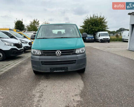 Зелений Фольксваген Transporter, об'ємом двигуна 2 л та пробігом 311 тис. км за 15000 $, фото 1 на Automoto.ua
