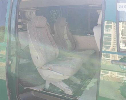 Зелений Фольксваген Transporter, об'ємом двигуна 2 л та пробігом 345 тис. км за 13500 $, фото 5 на Automoto.ua