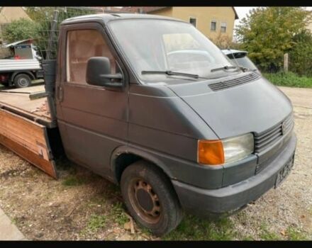 Зеленый Фольксваген Transporter, объемом двигателя 1.9 л и пробегом 168 тыс. км за 2746 $, фото 4 на Automoto.ua