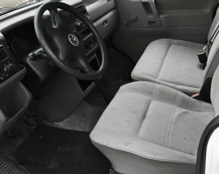 Зеленый Фольксваген Transporter, объемом двигателя 2.4 л и пробегом 216 тыс. км за 4100 $, фото 3 на Automoto.ua