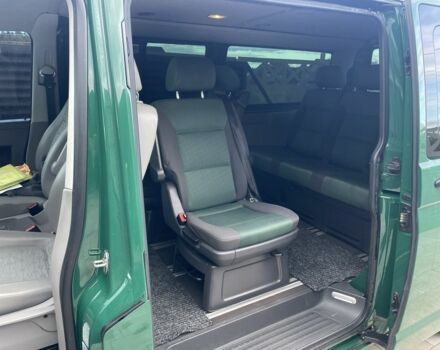Зеленый Фольксваген Transporter, объемом двигателя 2 л и пробегом 331 тыс. км за 15100 $, фото 6 на Automoto.ua