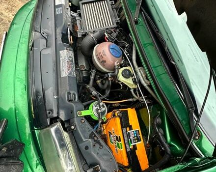 Зеленый Фольксваген Transporter, объемом двигателя 2.4 л и пробегом 537 тыс. км за 4000 $, фото 11 на Automoto.ua