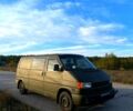Зелений Фольксваген Transporter, об'ємом двигуна 1.9 л та пробігом 500 тис. км за 4600 $, фото 1 на Automoto.ua