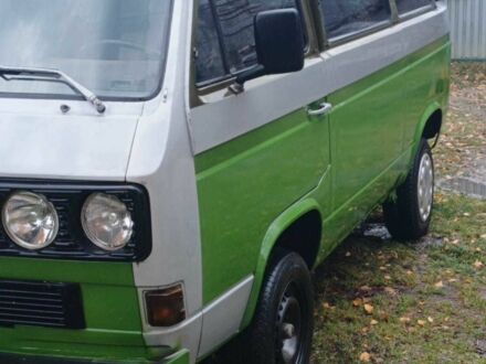 Зеленый Фольксваген Transporter, объемом двигателя 1.6 л и пробегом 370 тыс. км за 2150 $, фото 1 на Automoto.ua
