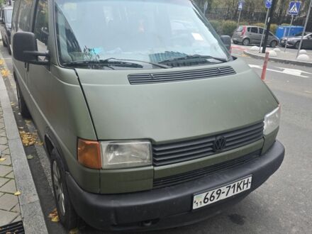 Фольксваген Transporter 1991 в Софіївська Борщагівка на Automoto.ua Зеленый Фольксваген Transporter, объемом двигателя 0 л и пробегом 400 тыс. км за 4500 $, фото 1 на Automoto.ua