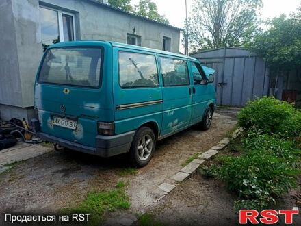 Фольксваген Transporter 1991 в Харькове на Automoto.ua Зеленый Фольксваген Transporter, объемом двигателя 2.4 л и пробегом 253 тыс. км за 3300 $, фото 1 на Automoto.ua