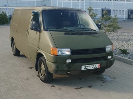 Фольксваген Transporter 1994 в Днепре (Днепропетровске) на Automoto.ua Зеленый Фольксваген Transporter, объемом двигателя 2.4 л и пробегом 475 тыс. км за 3700 $, фото 1 на Automoto.ua