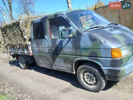 Фольксваген Transporter 1994 в Миргороде на Automoto.ua Зеленый Фольксваген Transporter, объемом двигателя 2.4 л и пробегом 332 тыс. км за 2647 $, фото 1 на Automoto.ua