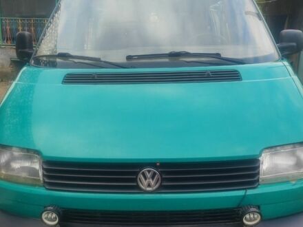 Зеленый Фольксваген Transporter, объемом двигателя 0 л и пробегом 370 тыс. км за 2300 $, фото 1 на Automoto.ua