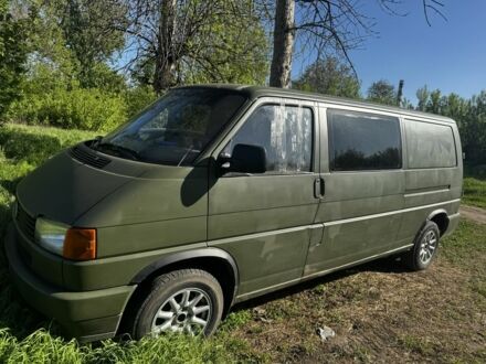 Фольксваген Transporter 1997 в Краматорске на Automoto.ua Зеленый Фольксваген Transporter, объемом двигателя 2.4 л и пробегом 400 тыс. км за 3700 $, фото 1 на Automoto.ua