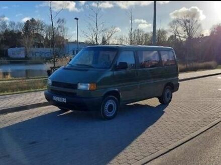Фольксваген Transporter 1997 у Рава-Руська на Automoto.ua Зелений Фольксваген Transporter, об'ємом двигуна 0 л та пробігом 268 тис. км за 2300 $, фото 1 на Automoto.ua