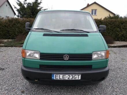 Зелений Фольксваген Transporter, об'ємом двигуна 1.9 л та пробігом 370 тис. км за 3020 $, фото 1 на Automoto.ua