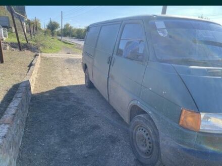 Зеленый Фольксваген Transporter, объемом двигателя 2.4 л и пробегом 3 тыс. км за 1306 $, фото 1 на Automoto.ua