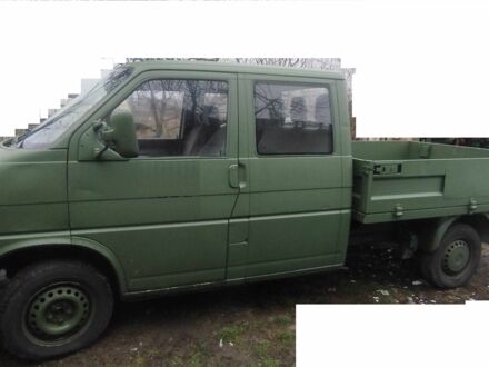 Зелений Фольксваген Transporter, об'ємом двигуна 1.9 л та пробігом 170 тис. км за 3200 $, фото 1 на Automoto.ua